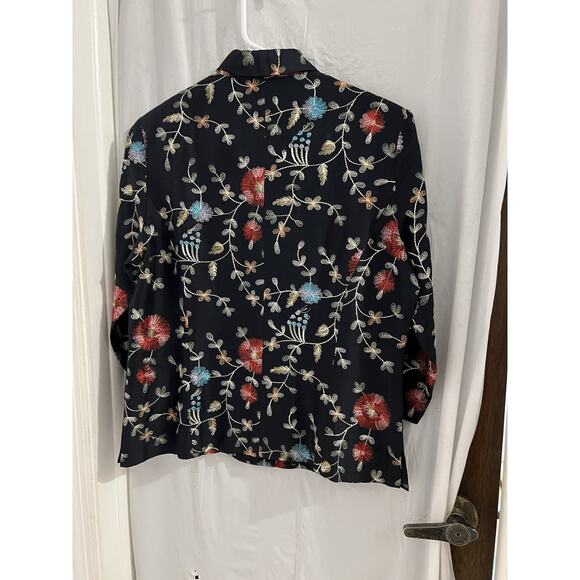 Silkland Black Floral Embroidered Silk Button Up Blouse Sz 8 Petite - Picture 5 of 5